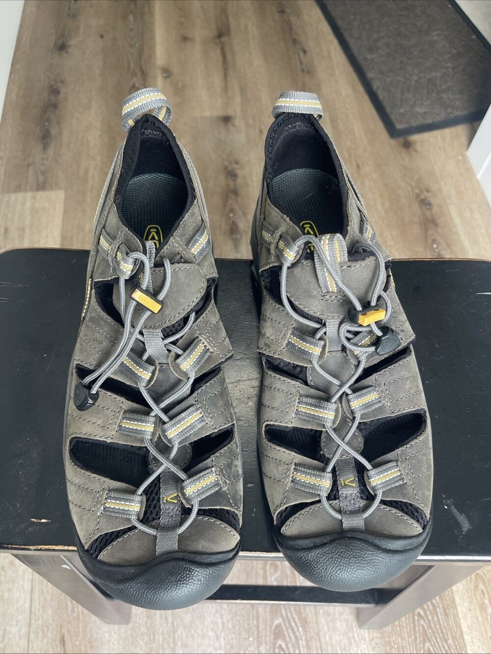 Keen Arroyo II Fisherman Sandal Men Sz 9.5 Leather GorpCore Hiking Camping